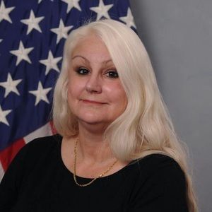 Meet your Posher, Karin